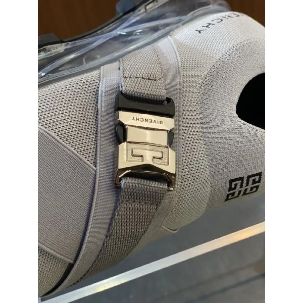 GIVENCHY ジバンシィ 2025SS 呼び声が高い新名品 メンズ用 スニーカー 商品画像 9