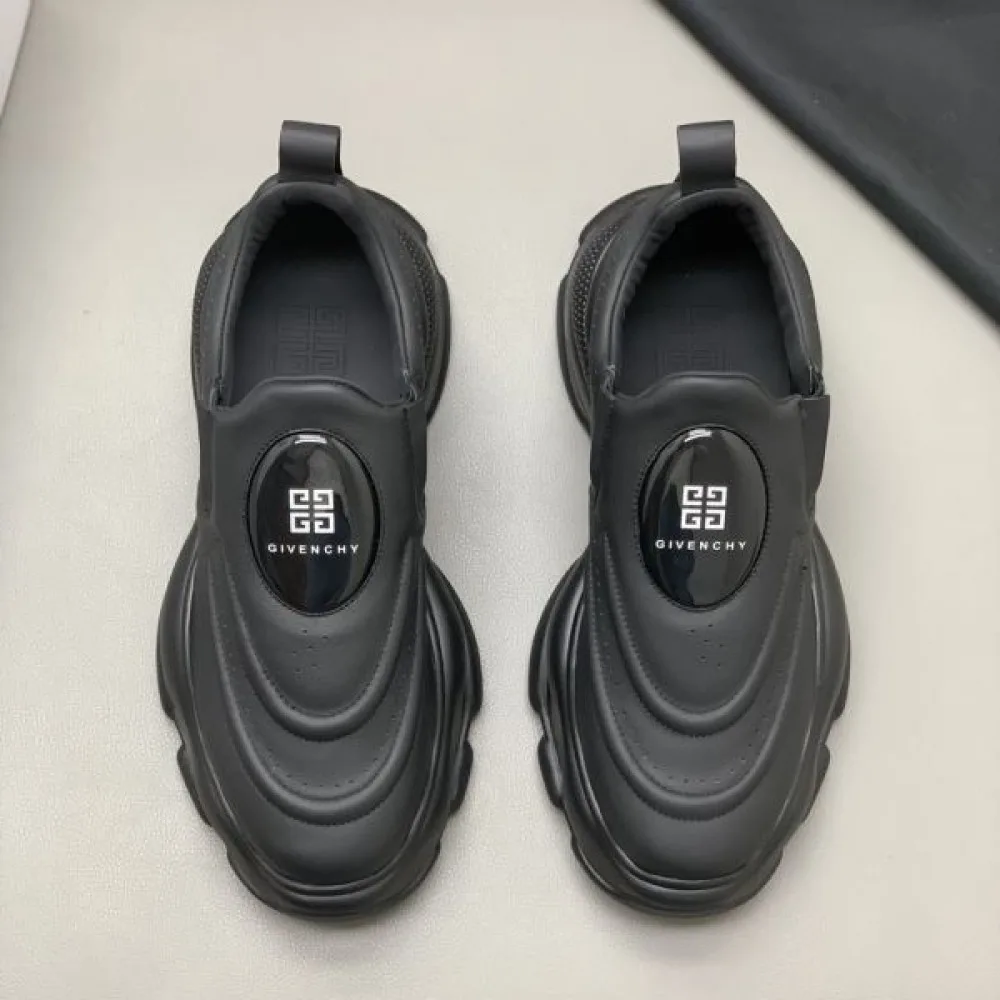 GIVENCHY ジバンシィ 2025SS お気に入りのデザイン メンズ用 スニーカー 商品画像 4