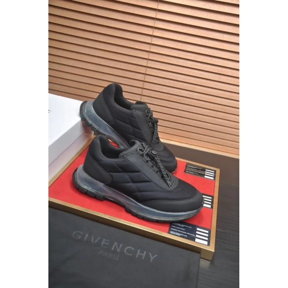 2025FW メンズ スニーカー GIVENCHY ジバンシィ 期待値も高い注目アイテム 商品画像 6