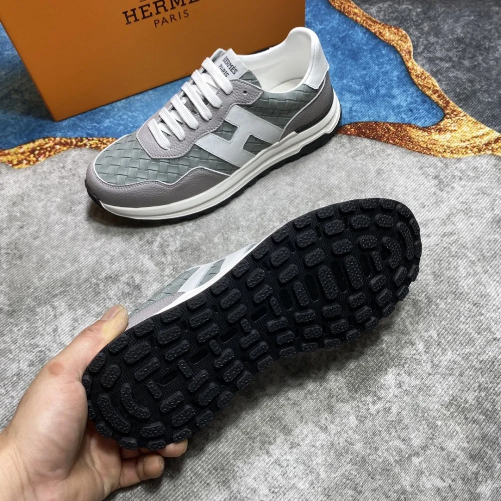2025SS スニーカー HERMES エルメス 品薄必至!早めのチェックがおすすめ 商品画像 9