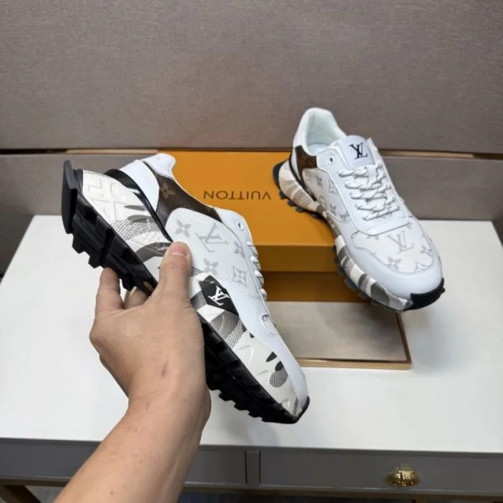 2025FW メンズ スニーカー LOUIS VUITTON ルイヴィトン 人気の高さがうかがえる一足 商品画像 7