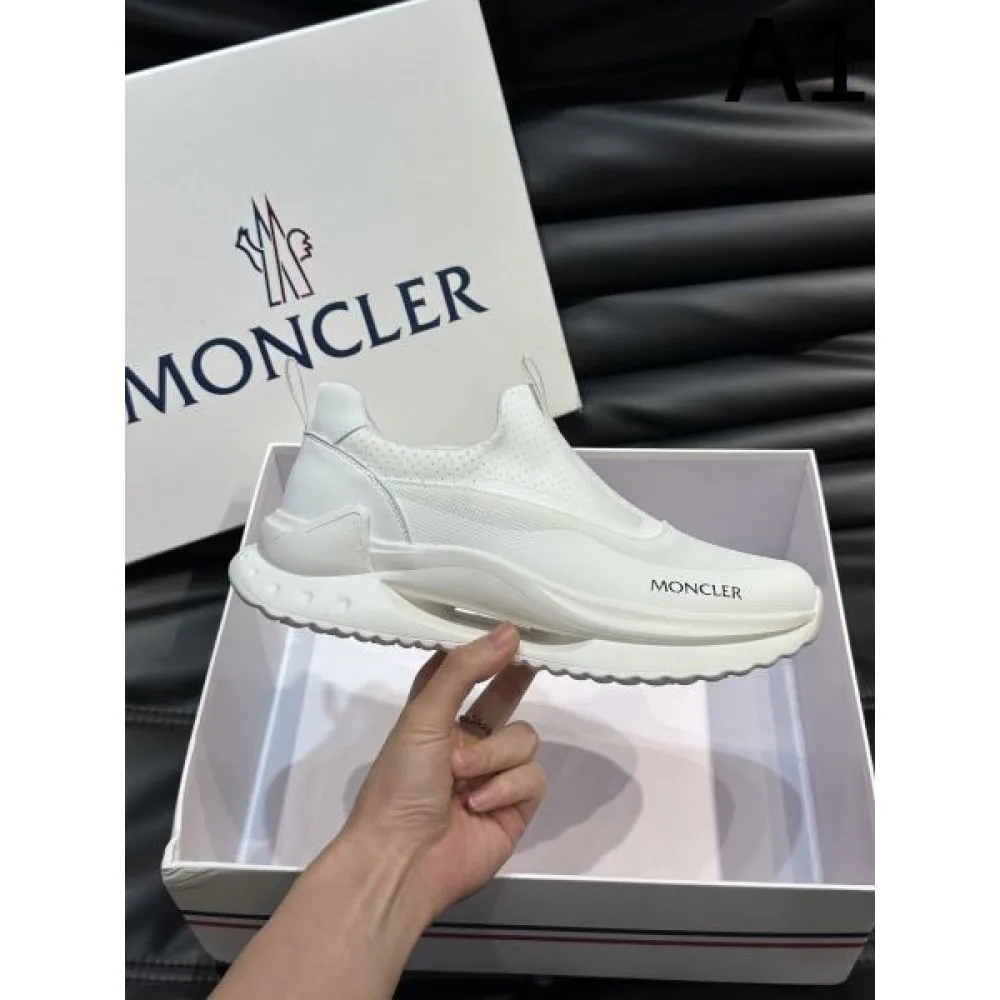 MONCLER モンクレール 2025SS 最新でおしゃれな メンズ用 スニーカー 商品画像 1