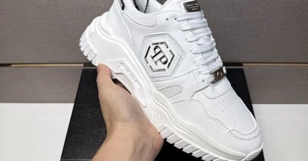 2025秋冬新作 PHILIPP PLEIN フィリッププレイン メンズ スニーカー 圧倒的支持を誇る人気モデル 商品画像 11