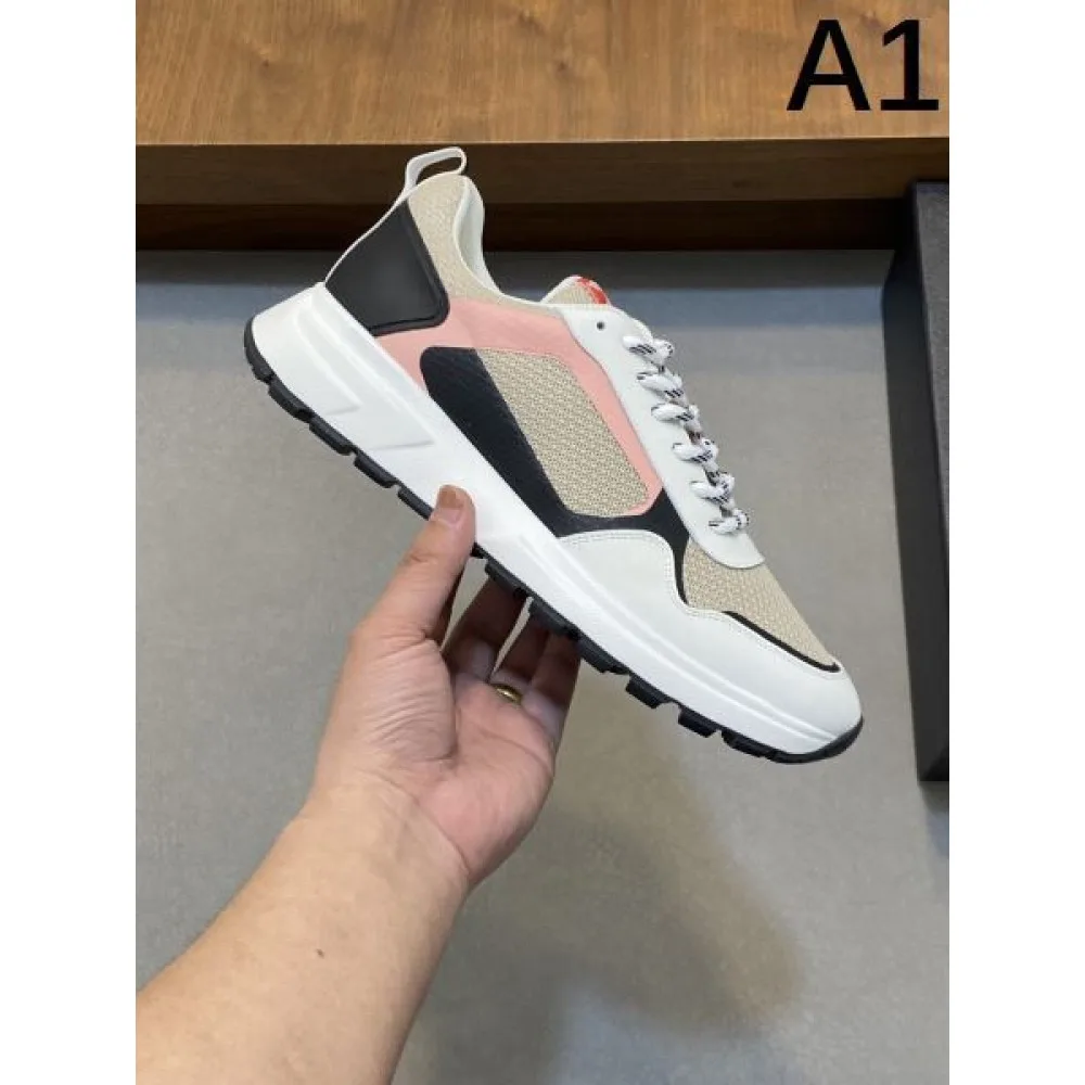 PRADA プラダ 2025SS 雑誌掲載新作春夏入荷 メンズ用 スニーカー 商品画像 1