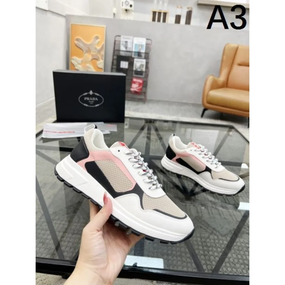 PRADA プラダ 2025SS きれいめコーデに変身 メンズ用 スニーカー 商品画像 3
