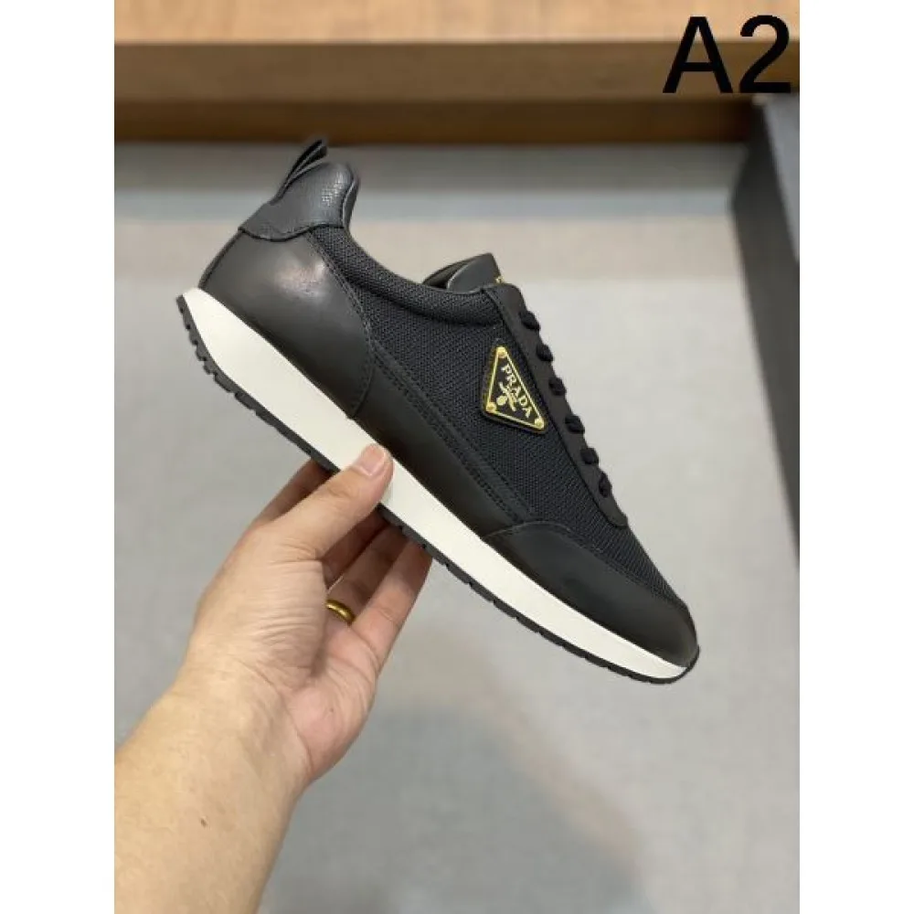 PRADA プラダ 2025SS 最旬トレンド間違いなし メンズ用 スニーカー 商品画像 2
