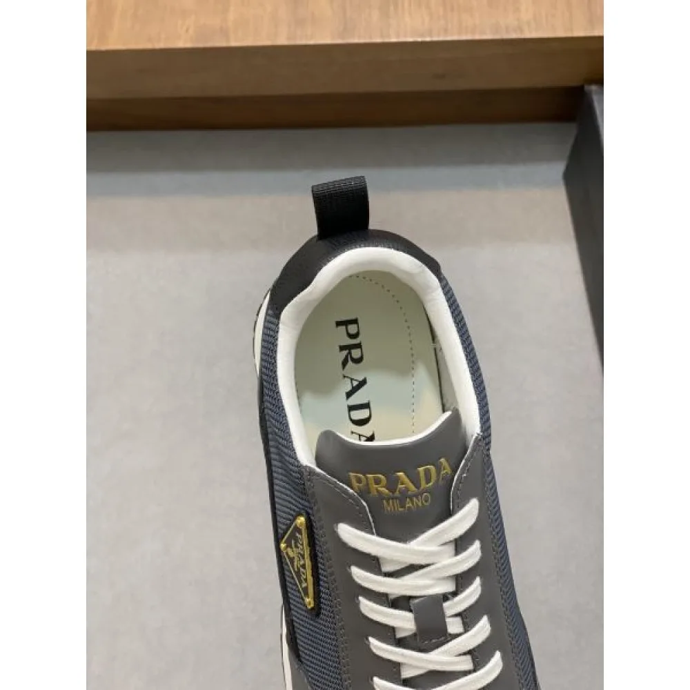 PRADA プラダ 2025SS 最旬トレンド間違いなし メンズ用 スニーカー 商品画像 8
