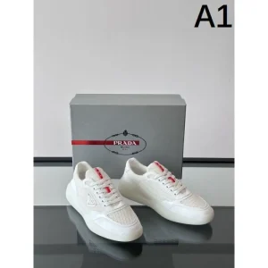 2025SS スニーカー PRADA プラダ ブランドロゴが際立つ人気デザイン 商品画像 1