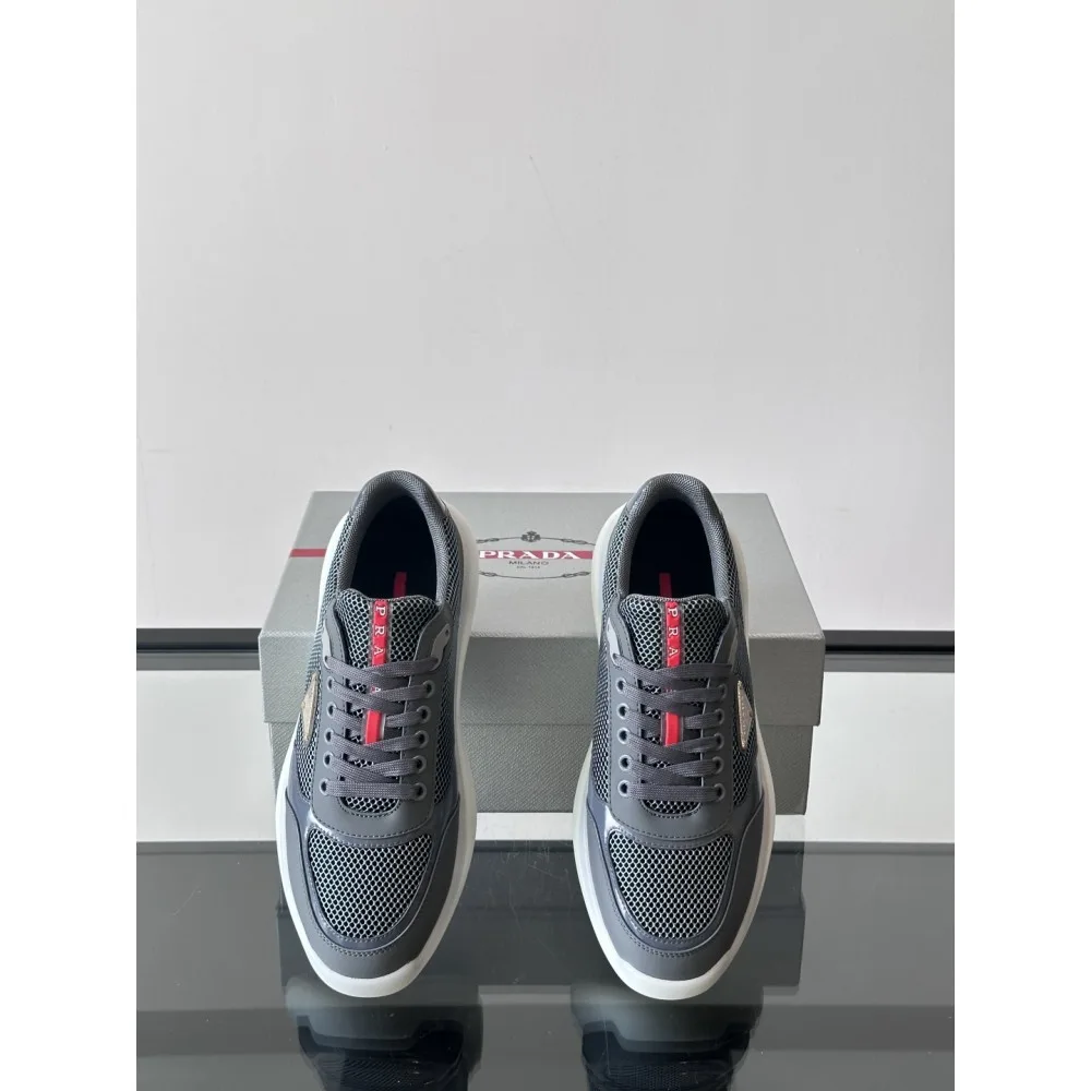2025SS スニーカー PRADA プラダ ブランドロゴが際立つ人気デザイン 商品画像 6