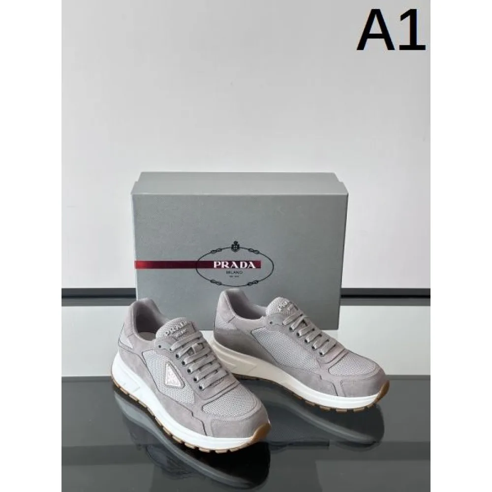 2025SS スニーカー PRADA プラダ この夏絶対押さえたい話題の一足 商品画像 1