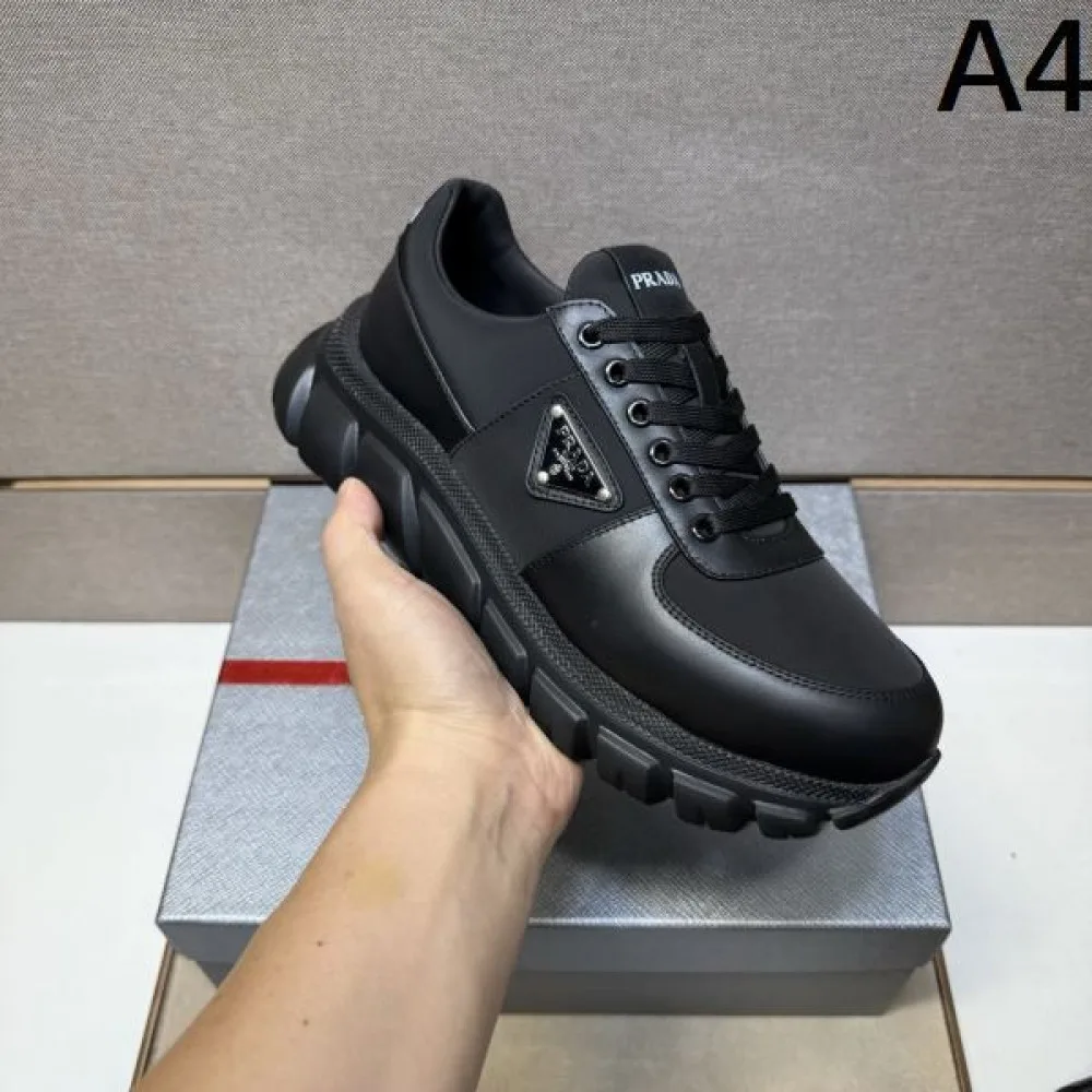 2025秋冬新作 PRADA プラダ メンズ スニーカー 冬シーズンの注目トレンド特集 商品画像 4