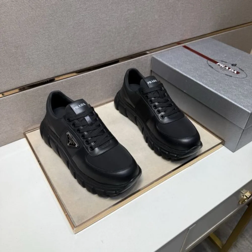 2025秋冬新作 PRADA プラダ メンズ スニーカー 冬シーズンの注目トレンド特集 商品画像 5