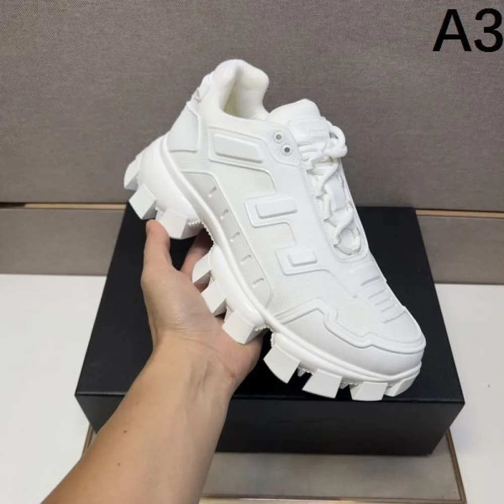 2025秋冬新作 PRADA プラダ メンズ スニーカー 最新デザイン 一目惚れ必至の一足 商品画像 3
