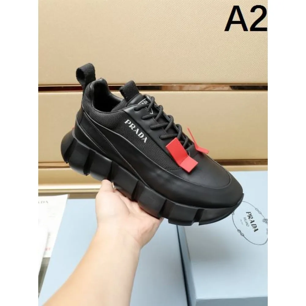 2025FW メンズ スニーカー PRADA プラダ お気に入りのスタイルが楽しめる一足 商品画像 2