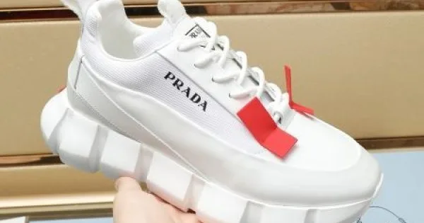 2025FW メンズ スニーカー PRADA プラダ お気に入りのスタイルが楽しめる一足 商品画像 11