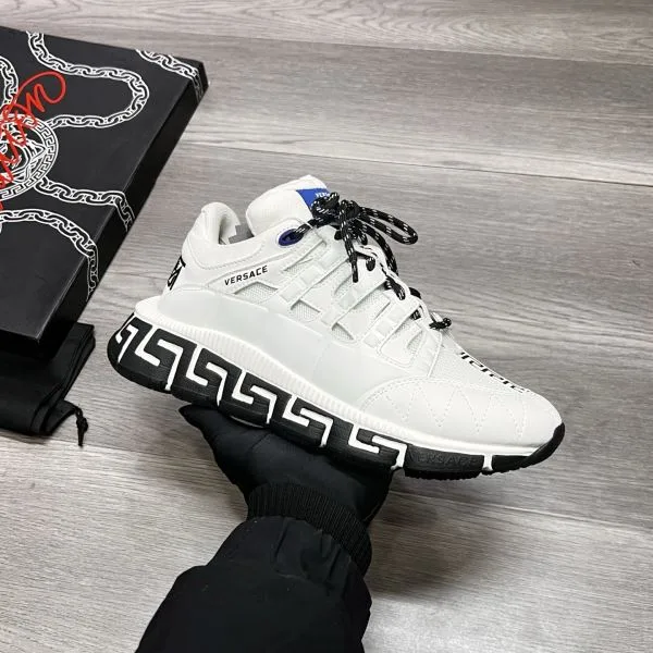 VERSACE ヴェルサーチェ 2025SS おしゃれを楽しむ! メンズ用 スニーカー 商品画像 10