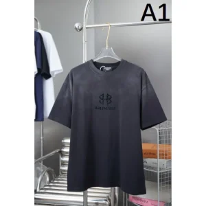 2025SS 半袖Tシャツ BALENCIAGA バレンシアガ 個性を表現する 商品画像 1