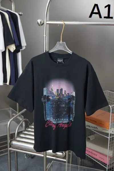 2025SS BALENCIAGA バレンシアガ 芸能人愛用モノクロデザイン 半袖Tシャツ ハイブランド風ストリートスタイル 商品画像 9