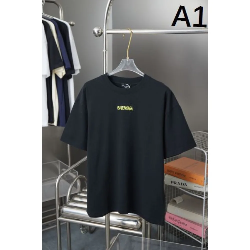 2025SS BALENCIAGA バレンシアガ トレンドロゴプリント 半袖Tシャツ モード系ユニセックスコーデ 商品画像 1