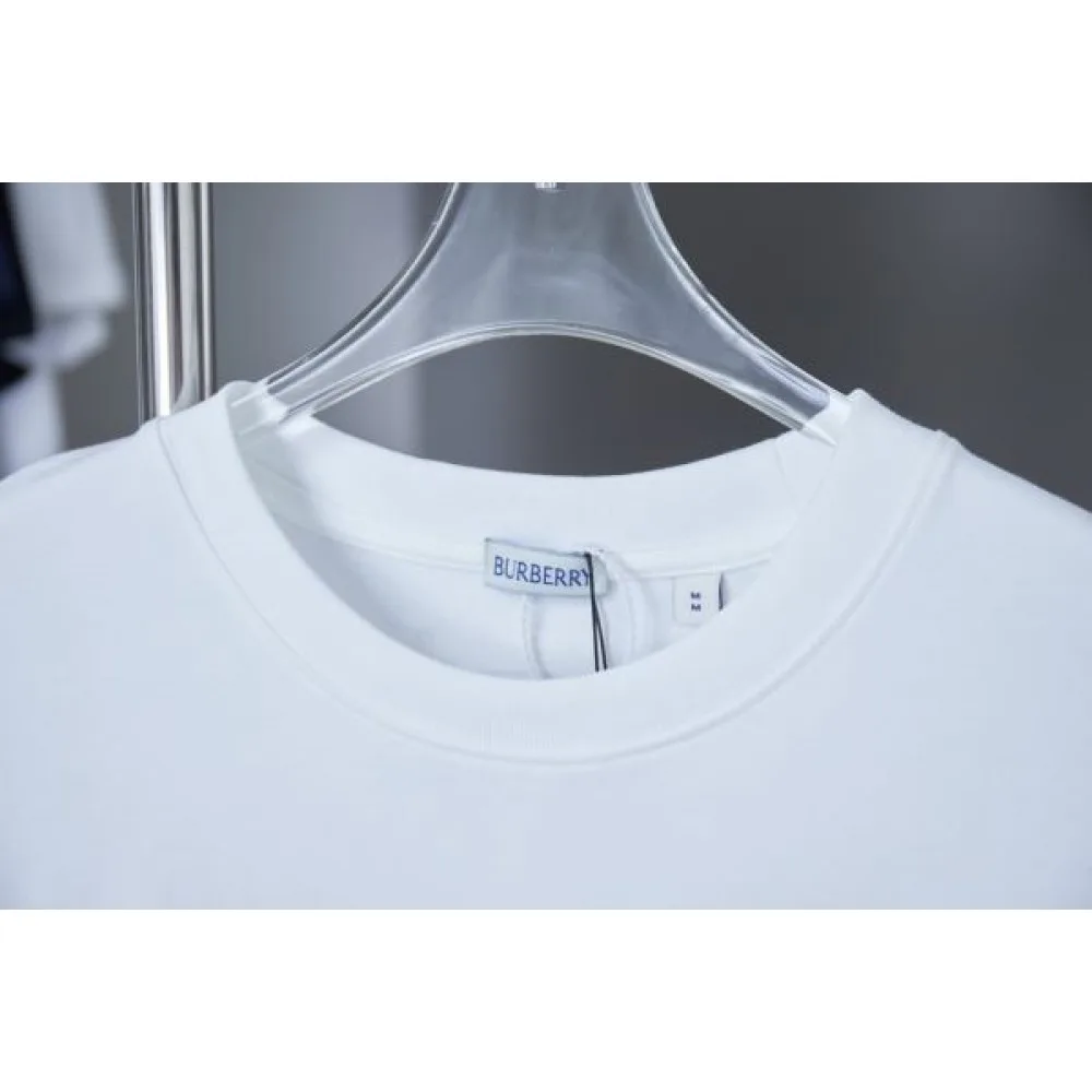 2025SS BURBERRY バーバリー 新作ノバチェック風 半袖Tシャツ 上品クラシックデザイン大人カジュアル 商品画像 4