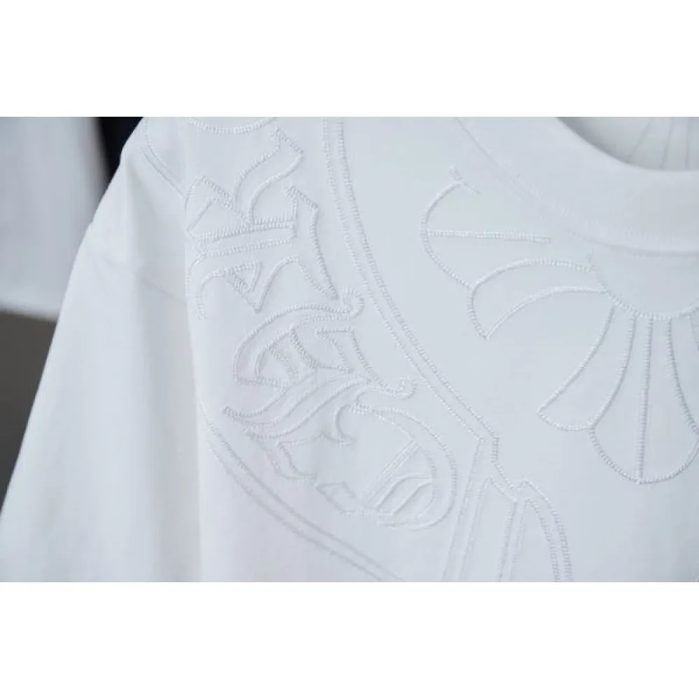 2025SS CHROME HEARTS クロムハーツ 人気シルバー調デザイン 半袖Tシャツ バイカースタイルに最適 商品画像 8