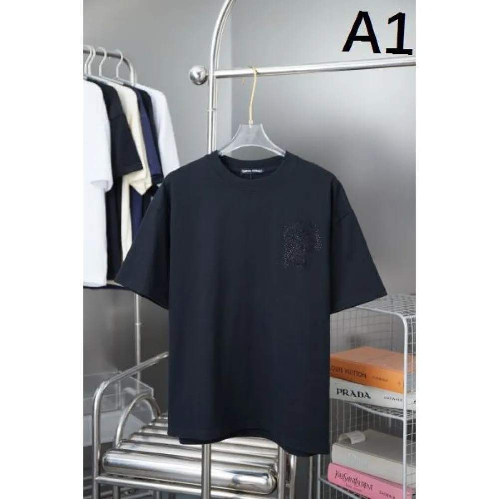 2025SS CHROME HEARTS クロムハーツ 重厚感あるデザイン 半袖Tシャツ 個性派おしゃれにおすすめ 商品画像 1