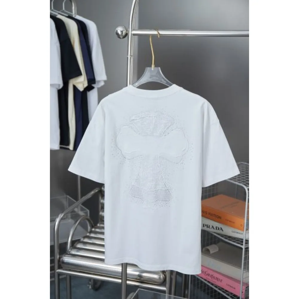 2025SS CHROME HEARTS クロムハーツ 重厚感あるデザイン 半袖Tシャツ 個性派おしゃれにおすすめ 商品画像 3