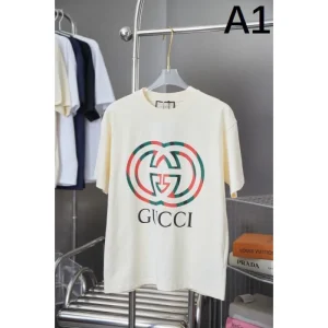 2025SS 半袖Tシャツ GUCCI グッチ 都会的な印象のスタイル 商品画像 1