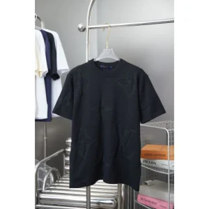 2025SS 半袖Tシャツ LOUIS VUITTON ルイヴィトン 抜け感のある 商品画像 1
