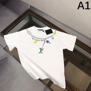 2025SS 半袖Tシャツ LOUIS VUITTON ルイヴィトン ギフトにオススメ 商品画像 1