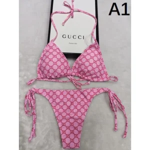GUCCI グッチ 2025SS 先シーズンに引き続き新品 水着 商品画像 1