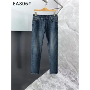 2025秋冬 ジーパン ARMANI アルマーニ 大人カジュアル 人気スタイル 商品画像 1
