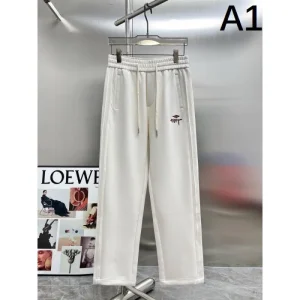 2025FW BALENCIAGA バレンシアガ カジュアルパンツ 大人の魅力が際立つ上品デザイン 商品画像 1