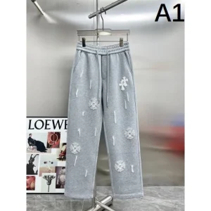 2025FW CHROME HEARTS クロムハーツ カジュアルパンツ 大人の雰囲気漂うラグジュアリーモデル 商品画像 1