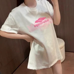 バレンシアガ (BALENCIAGA) 2025SS限定コレクション 半袖Tシャツ 話題のストリートスタイル 商品画像 1