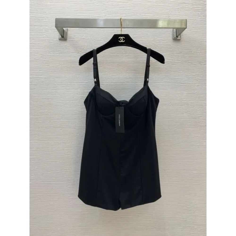 ドルチェ&ガッバーナ (DOLCE&GABBANA) 2025SS新作 レース キャミソール&パンツ セットアップ 商品画像 1