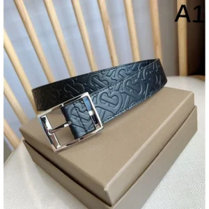 2025SS ベルト BURBERRY バーバリー トレンチコートに映える洗練された一本 商品画像 1