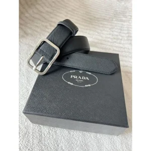 2025SS ベルト PRADA プラダ 実用性とファッション性を兼ね備えたベルト 商品画像 1