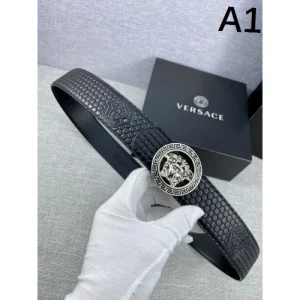 2025FW カジュアル ベルト VERSACE ヴェルサーチェ カジュアルな雰囲気があり 高級感 商品画像 1