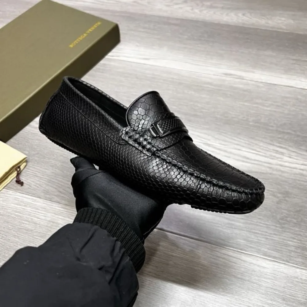 BOTTEGA VENETA ボッテガヴェネタ 2025SS 人気急上昇 メンズ用 ビジネスシューズ 商品画像 1