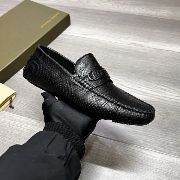 BOTTEGA VENETA ボッテガヴェネタ 2025SS 人気急上昇 メンズ用 ビジネスシューズ 商品画像 10