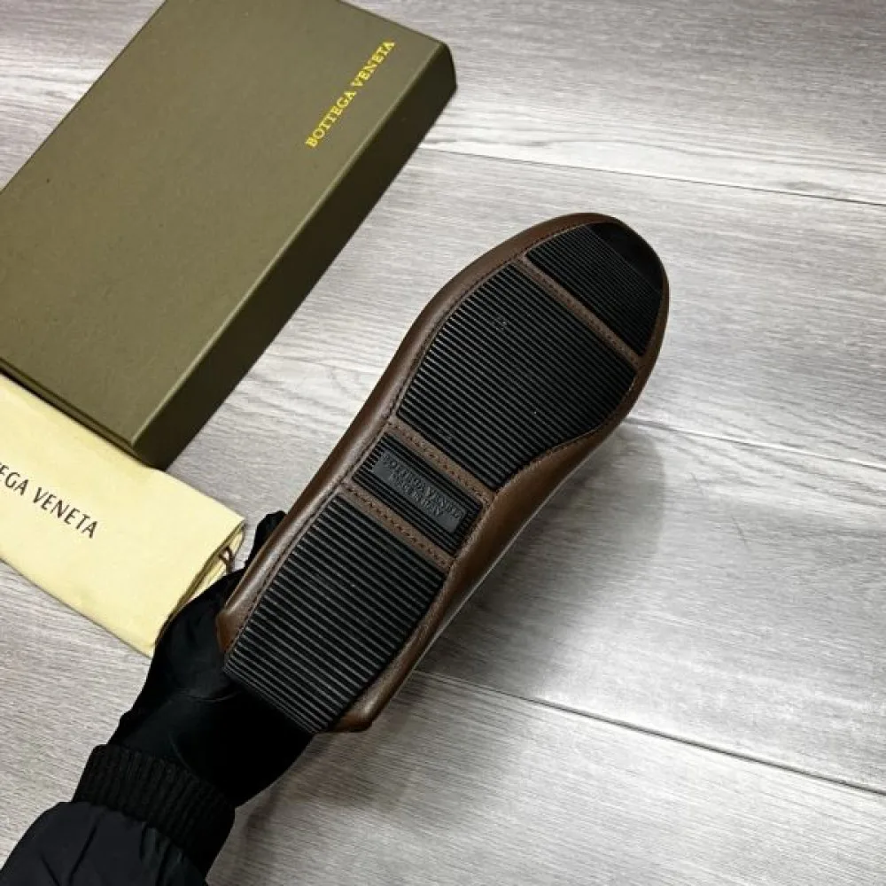 BOTTEGA VENETA ボッテガヴェネタ 2025SS 売切れ必須 メンズ用 ビジネスシューズ 商品画像 9