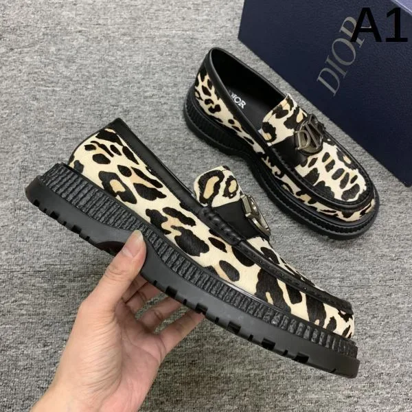 DIOR ディオール 2025SS 明るい雰囲気があり メンズ用 ビジネスシューズ 商品画像 10
