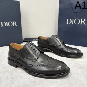 2025FW メンズ ビジネスシューズ DIOR ディオール 根強い人気を誇る定番商品 商品画像 1