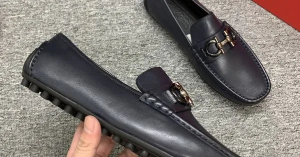 FERRAGAMO サルヴァトーレ フェラガモ 2025SS 人気話題 メンズ用 ビジネスシューズ 商品画像 11