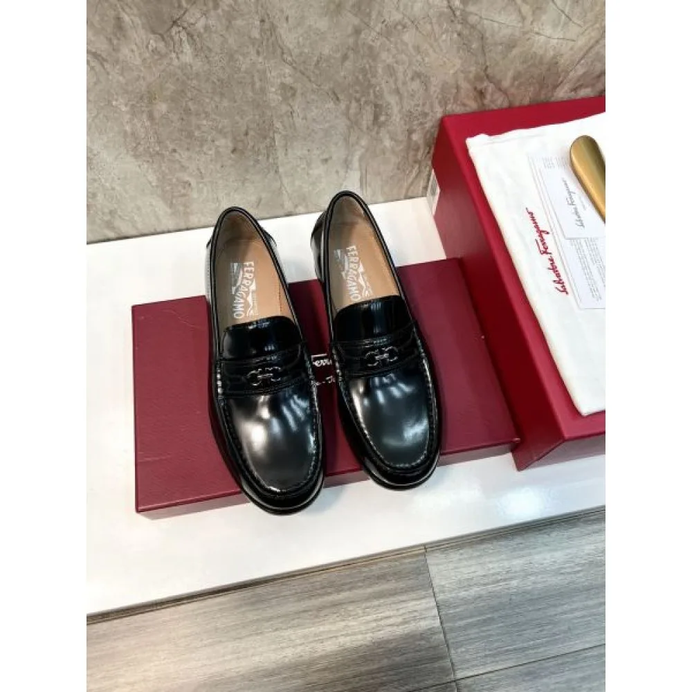 FERRAGAMO サルヴァトーレ フェラガモ 2025SS 品の良い メンズ用 ビジネスシューズ 商品画像 3