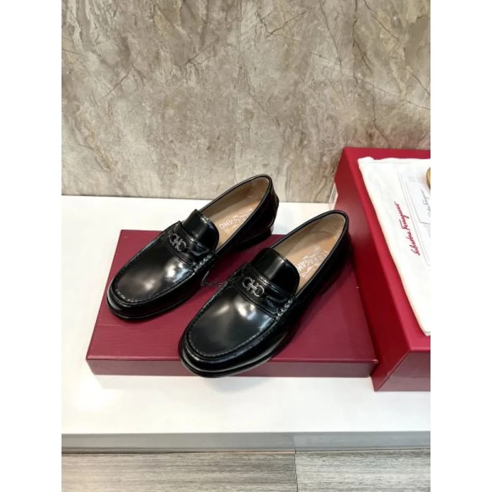 FERRAGAMO サルヴァトーレ フェラガモ 2025SS 品の良い メンズ用 ビジネスシューズ 商品画像 4