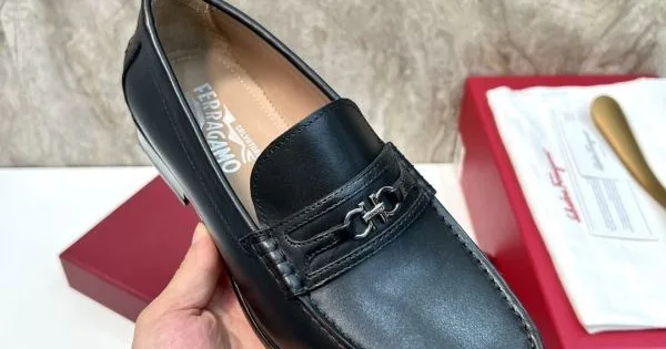 FERRAGAMO サルヴァトーレ フェラガモ 2025SS 品の良い メンズ用 ビジネスシューズ 商品画像 11