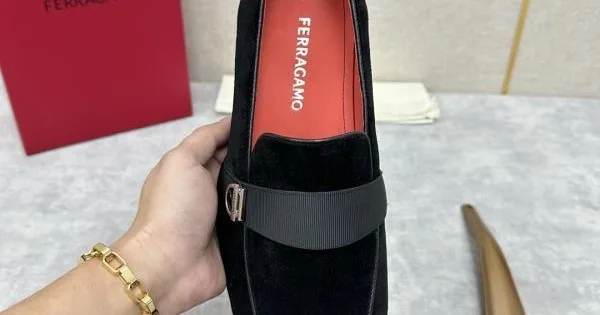 FERRAGAMO サルヴァトーレ フェラガモ 2025SS 確保済み メンズ用 ビジネスシューズ 商品画像 12