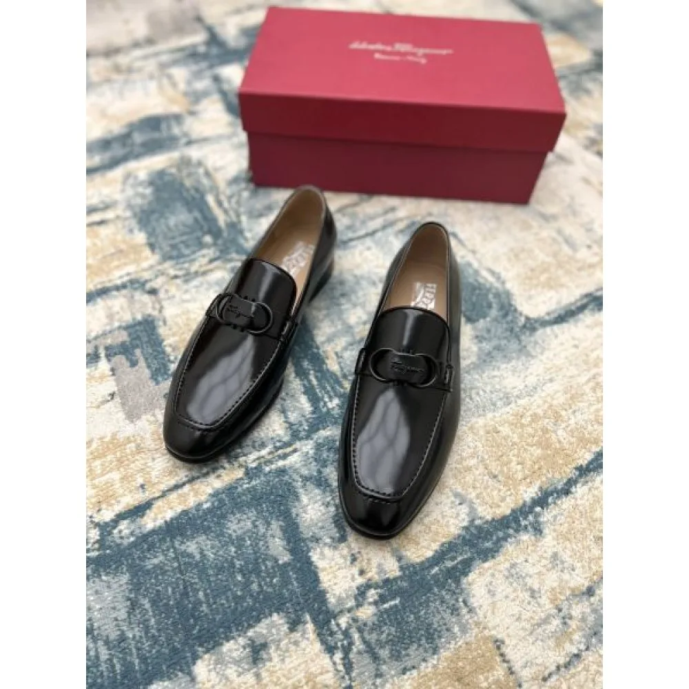 2025秋冬新作 FERRAGAMO サルヴァトーレ フェラガモ メンズ用 ビジネスシューズ トレンド感ある都会的スタイル 商品画像 4